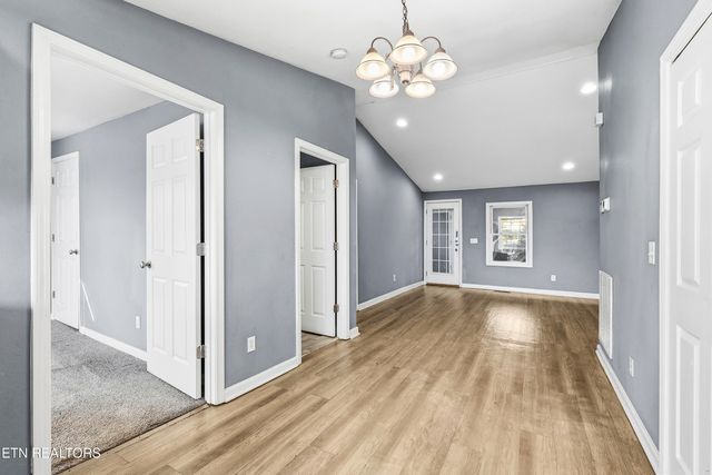 1206 W Parkway Ave, Knoxville, TN 37912