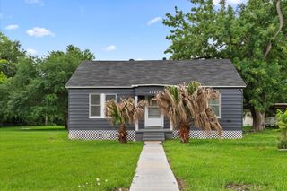 2303 Wright Boulevard, Baytown, TX 77520