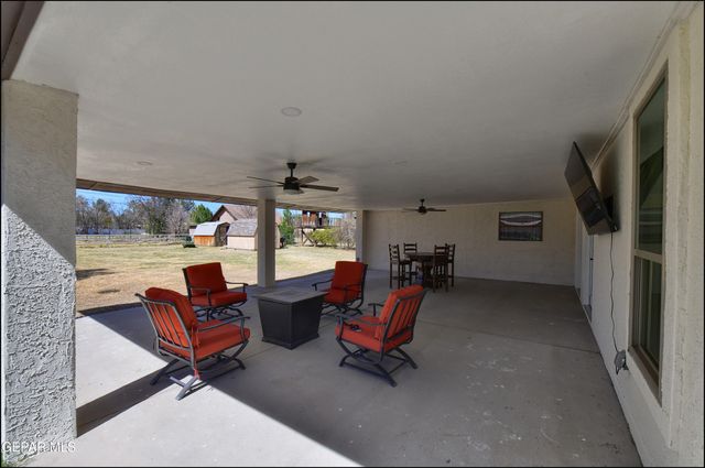 5117 CAMINO DE LA VISTA Drive, El Paso, TX 79932