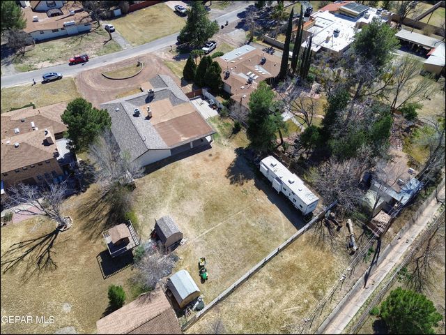 5117 CAMINO DE LA VISTA Drive, El Paso, TX 79932