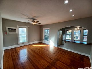 124 W Mistletoe Ave Apt 3, San Antonio, TX 78212