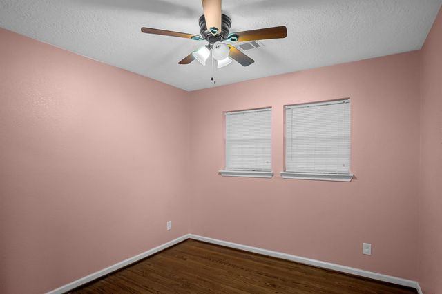 2516 Blueberry Lane, Pasadena, TX 77502