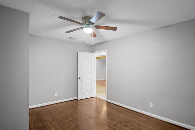 2516 Blueberry Lane, Pasadena, TX 77502