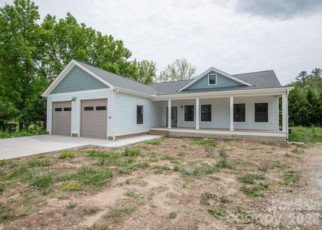 45 Gash Cove Road, Hendersonville, NC 28791
