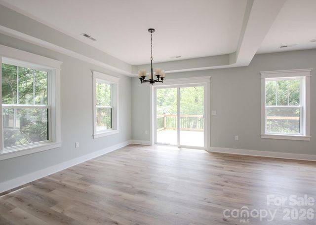 45 Gash Cove Road, Hendersonville, NC 28791