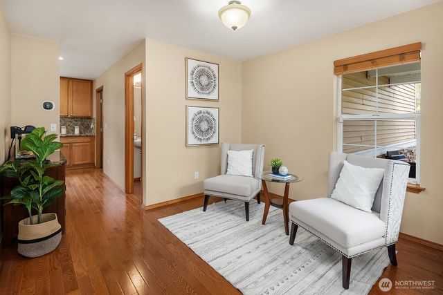 2016 250th Place SE, Sammamish, WA 98075