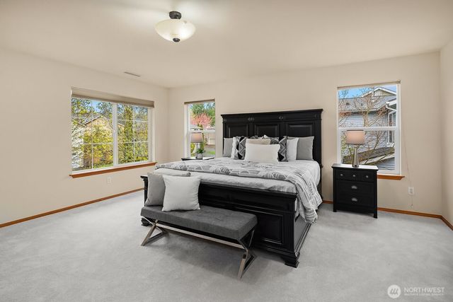 2016 250th Place SE, Sammamish, WA 98075