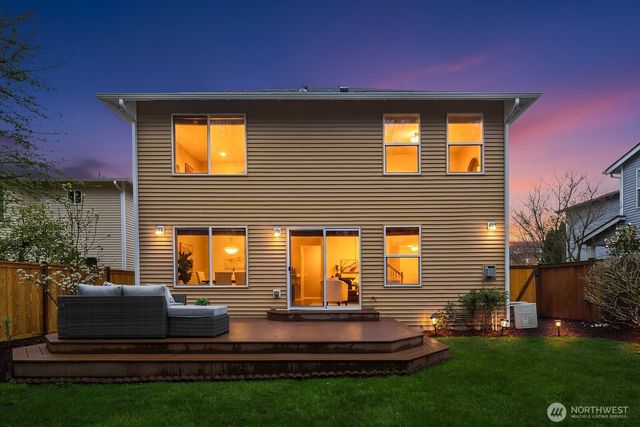 2016 250th Place SE, Sammamish, WA 98075