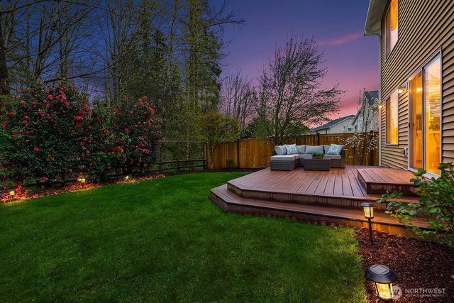 2016 250th Place SE, Sammamish, WA 98075