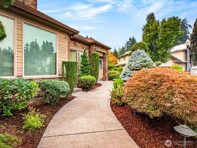 1005 SE 201st Court, Camas, WA 98607