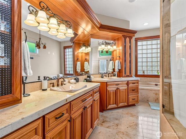 1005 SE 201st Court, Camas, WA 98607