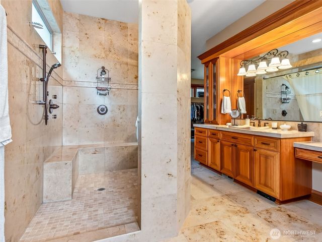 1005 SE 201st Court, Camas, WA 98607