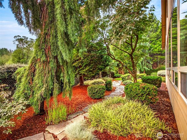 1005 SE 201st Court, Camas, WA 98607