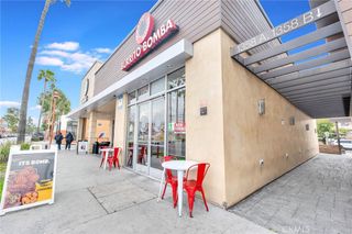 1360 E Colorado Street A, Glendale, CA 91205