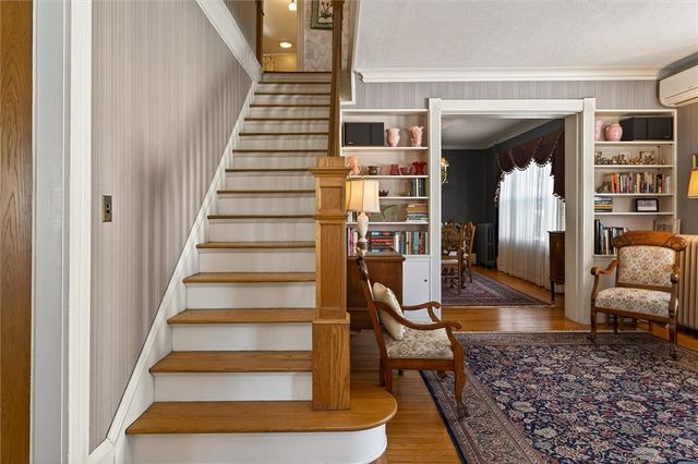 33 Dunning Avenue, Webster, NY 14580