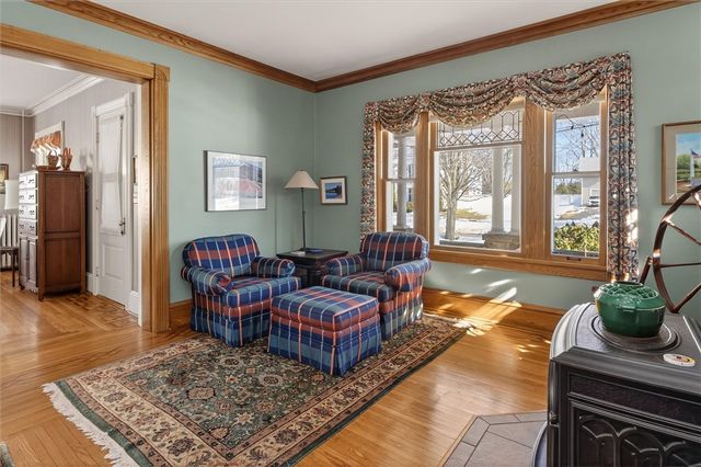 33 Dunning Avenue, Webster, NY 14580