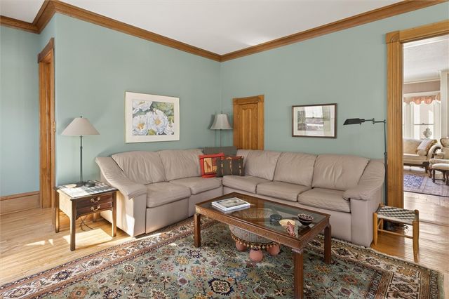 33 Dunning Avenue, Webster, NY 14580