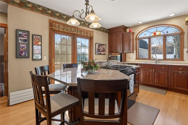 33 Dunning Avenue, Webster, NY 14580