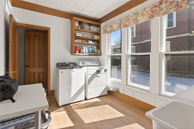 33 Dunning Avenue, Webster, NY 14580