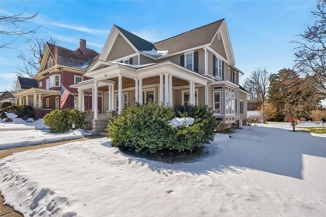 33 Dunning Avenue, Webster, NY 14580