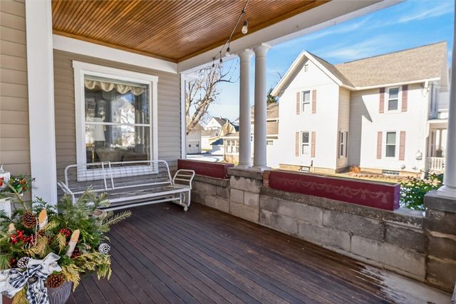 33 Dunning Avenue, Webster, NY 14580