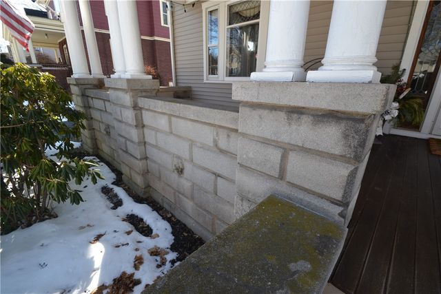 33 Dunning Avenue, Webster, NY 14580