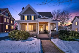 33 Dunning Avenue, Webster, NY 14580