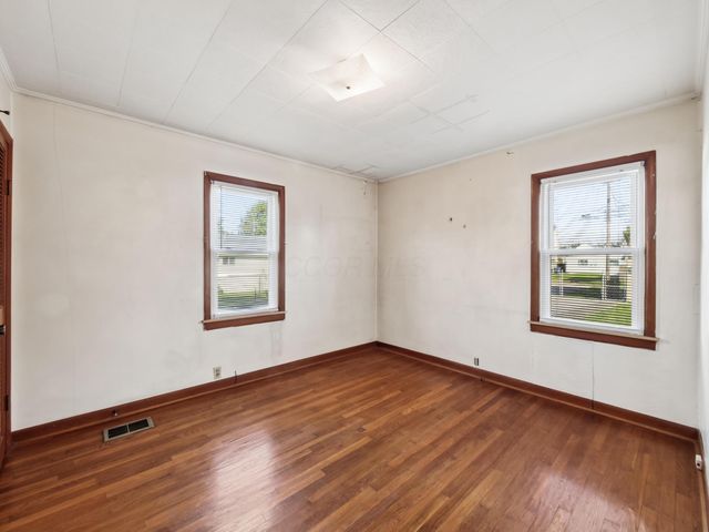 1474 Genessee Avenue, Columbus, OH 43211