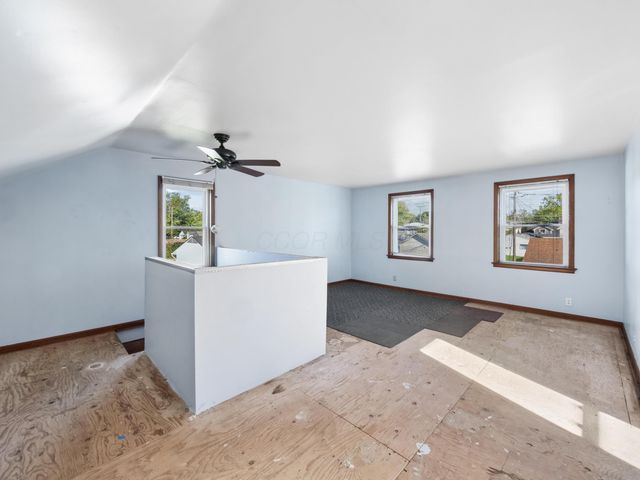 1474 Genessee Avenue, Columbus, OH 43211