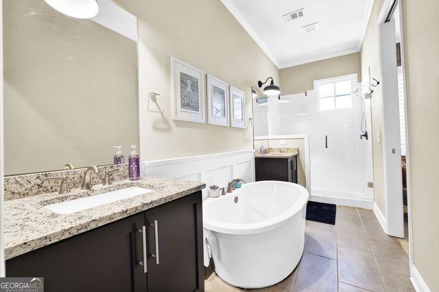 180 Easy Pines Way, Marietta, GA 30060