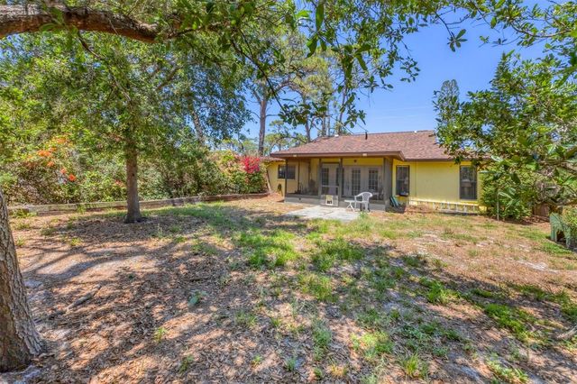 521 ARTISTS AVENUE, Englewood, FL 34223