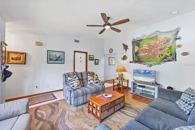 521 ARTISTS AVENUE, Englewood, FL 34223