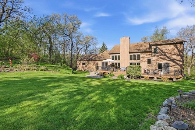 7700 Bittersweet Court, Middleton, WI 53562