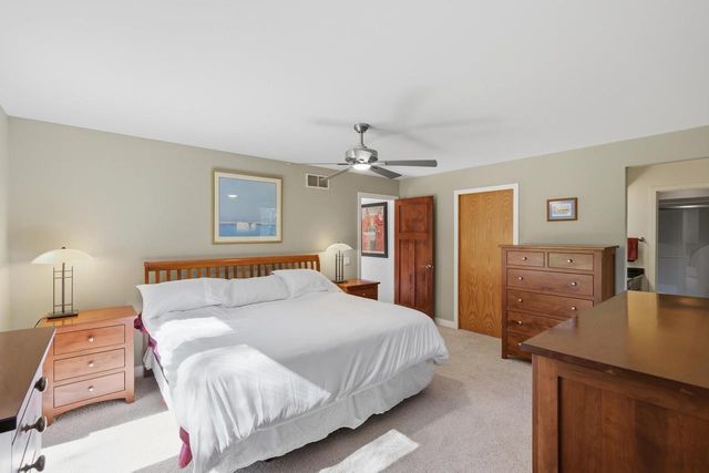7700 Bittersweet Court, Middleton, WI 53562