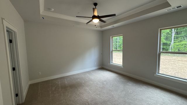 8709 Turnbull Dr, Pleasant View, TN 37146