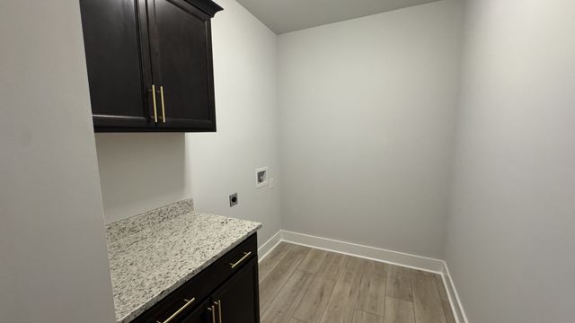 8709 Turnbull Dr, Pleasant View, TN 37146