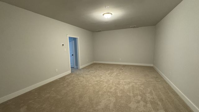 8709 Turnbull Dr, Pleasant View, TN 37146