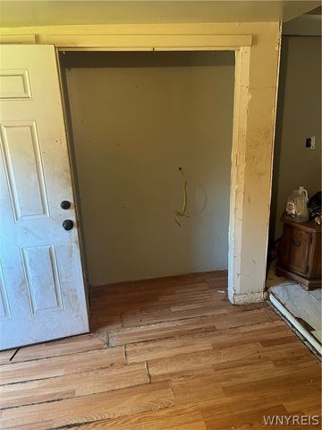 3334 B Street, Niagara Falls, NY 14303