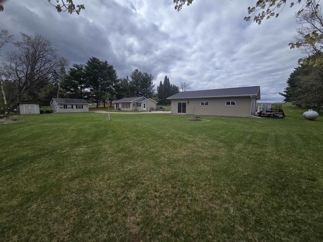E6565 PROGRESS ROAD, Manawa, WI 54949