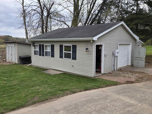 E6565 PROGRESS ROAD, Manawa, WI 54949