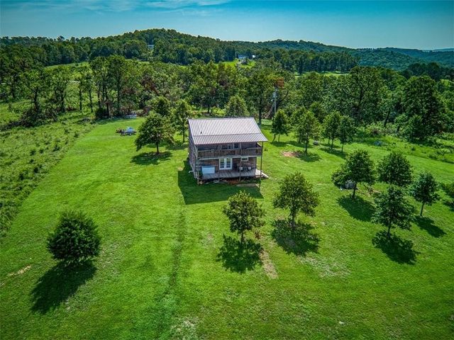 552 Deer Meadows Lane, Yellville, AR 72687