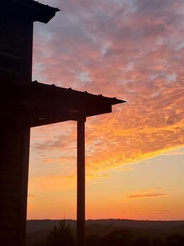 552 Deer Meadows Lane, Yellville, AR 72687