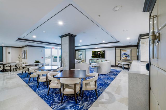 1063 Hillsboro Mile 807, Hillsboro Beach, FL 33062