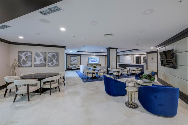 1063 Hillsboro Mile 807, Hillsboro Beach, FL 33062