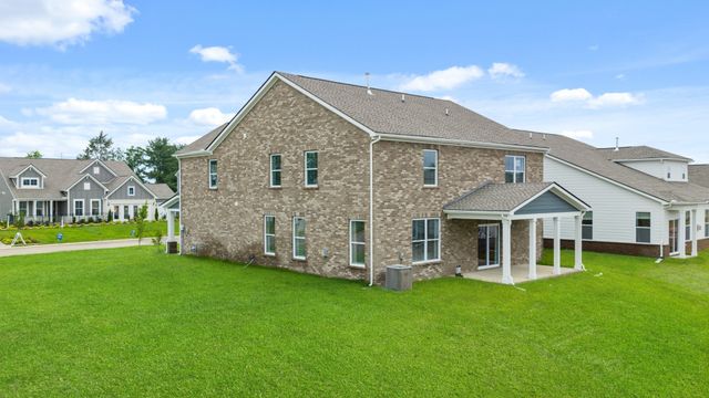 1231 Carson Drive, Murfreesboro, TN 37130