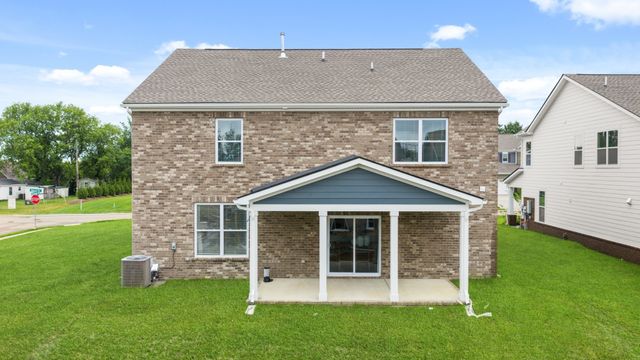 1231 Carson Drive, Murfreesboro, TN 37130