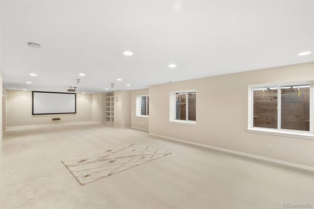 2528 Willow Glen Drive, Colorado Springs, CO 80920