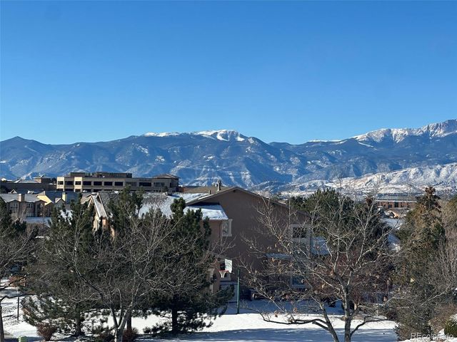 2528 Willow Glen Drive, Colorado Springs, CO 80920