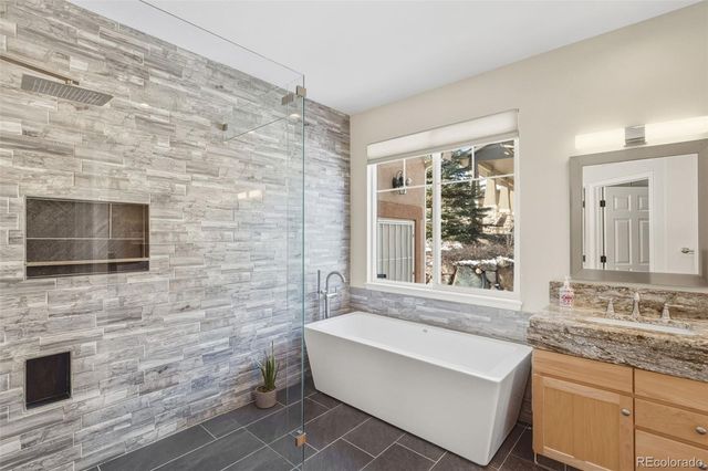 2528 Willow Glen Drive, Colorado Springs, CO 80920