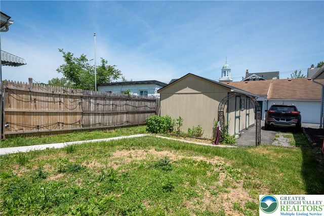21 Henderson Street, Phillipsburg, NJ 08865